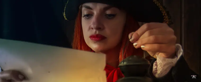 SST-Girl pirate captain