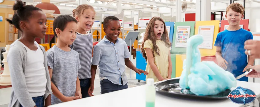 SST - Kids in awe of a Science experiment 