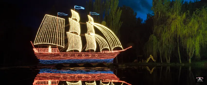 SST-The Flying Dutchman with Lights